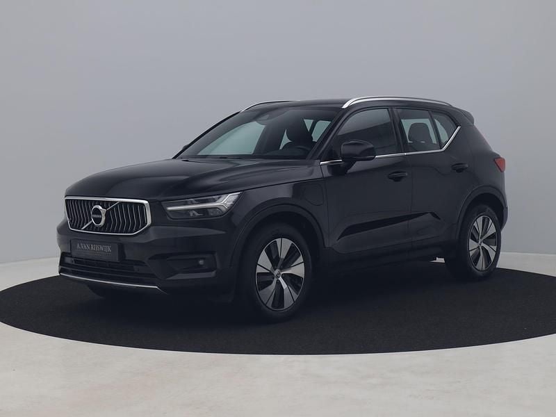 Zwart Occasion 2021 Volvo XC40 Inscription SUV | € 26.200 (Super prijs) - Afbeelding 1/4