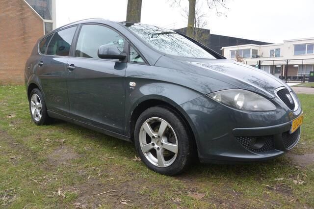 Occasion Seat Altea XL Stylance 125 PK (91 kW) 2008 Grijs MPV