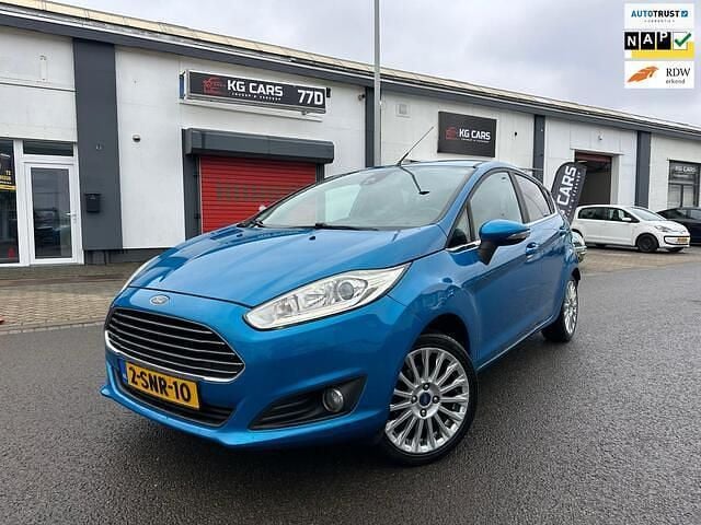 Occasion Ford Fiesta Titanium 80 PK (58 kW) 2013 Blauw Hatchback
