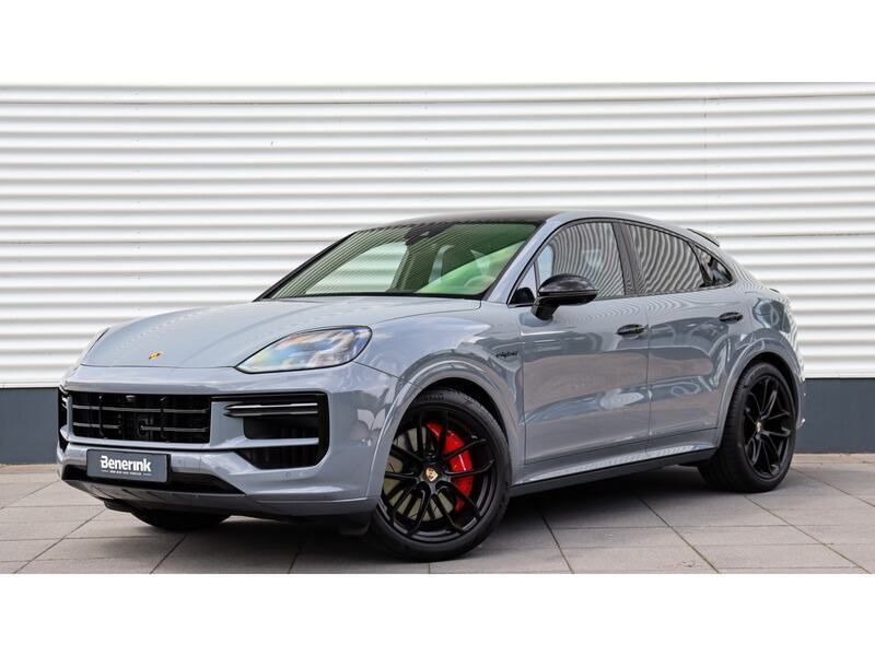 Grijs Gebruikt 2024 Porsche Cayenne Turbo SUV | € 194.950 - Afbeelding 1/4