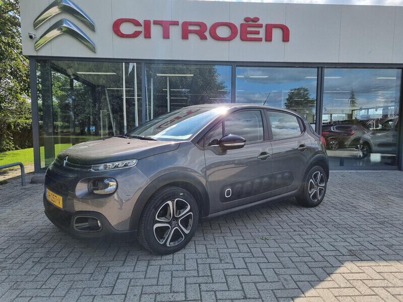 Grijs Gebruikt 2019 Citroën C3 Feel Hatchback | € 12.445 (Eerlijke prijs) - Afbeelding 1/4