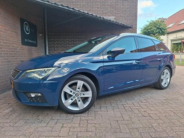 Blauw Gebruikt 2019 Seat Leon ST Business Stationwagen | € 16.440 (Eerlijke prijs) - Afbeelding 1/4