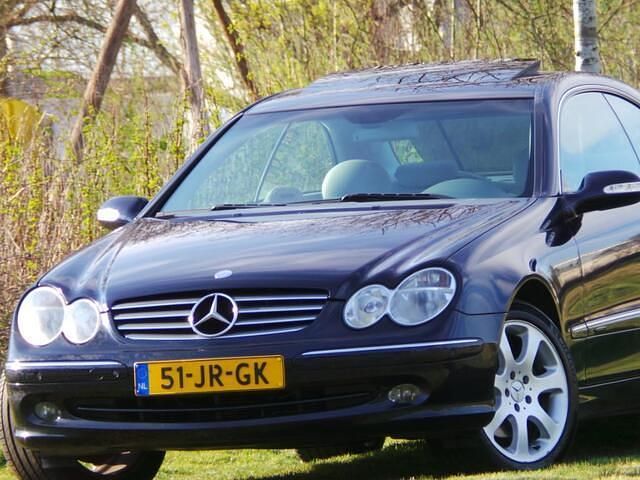Occasion Mercedes CLK320 Elegance 218 PK (160 kW) 2002 Blauw Coupé
