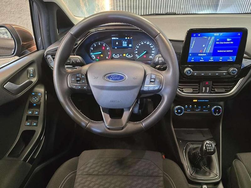 Occasion Ford Fiesta ST-Line 125 PK (91 kW) 2022 Grijs Hatchback