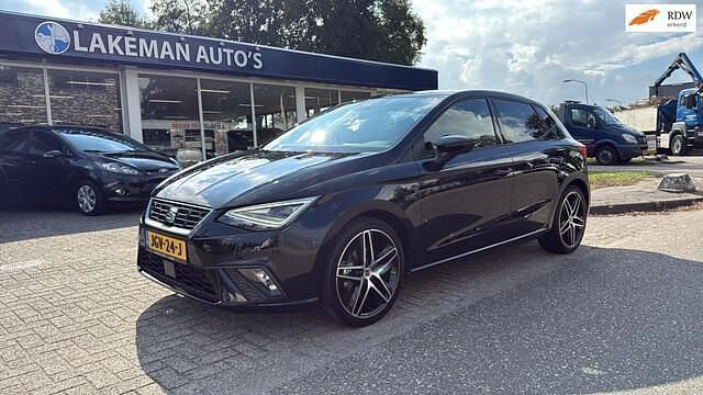 Zwart Occasion 2023 Seat Ibiza FR Hatchback | € 24.750 (Duur) - Afbeelding 1/4