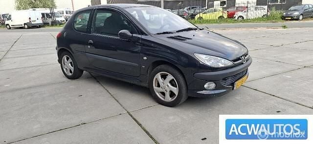 Zwart Gebruikt 2001 Peugeot 206 Hatchback | € 500 (Goede deal) - Afbeelding 1/4