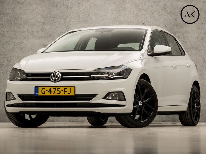 Wit Gebruikt 2019 VW Polo Sportline Hatchback | € 10.945 (Goede deal) - Afbeelding 1/4