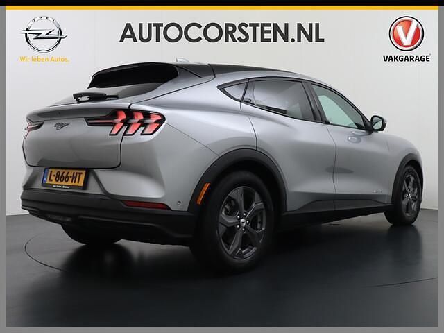Grijs Gebruikt 2021 Ford Mustang Mach-E SUV | € 23.490 (Goede deal) - Afbeelding 1/4