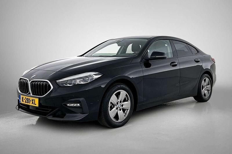 Zwart Gebruikt 2021 BMW 218 Executive Coupé | € 22.945 (Super prijs) - Afbeelding 1/4