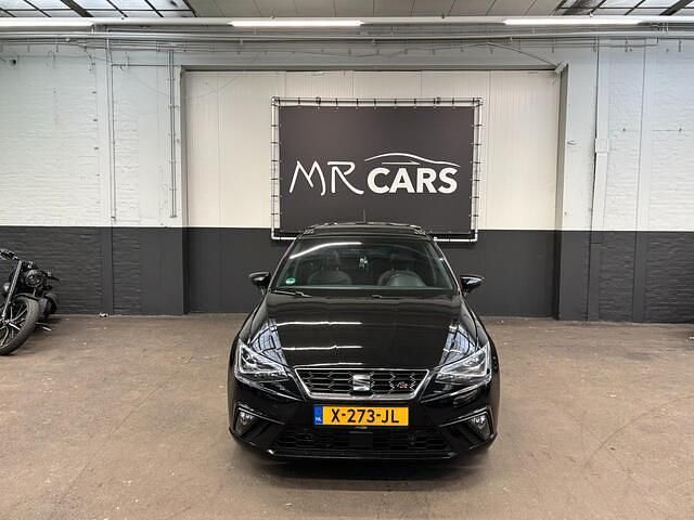 Zwart Gebruikt 2021 Seat Ibiza Business Hatchback | € 15.450 (Eerlijke prijs) - Afbeelding 1/4