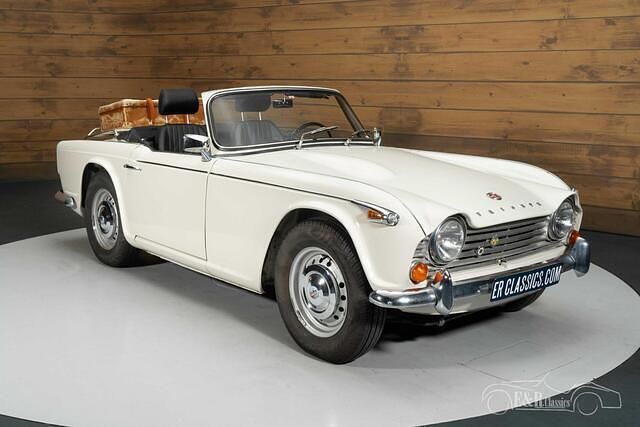 Occasion Triumph TR4 103 PK (75 kW) 1966 Wit Cabriolet