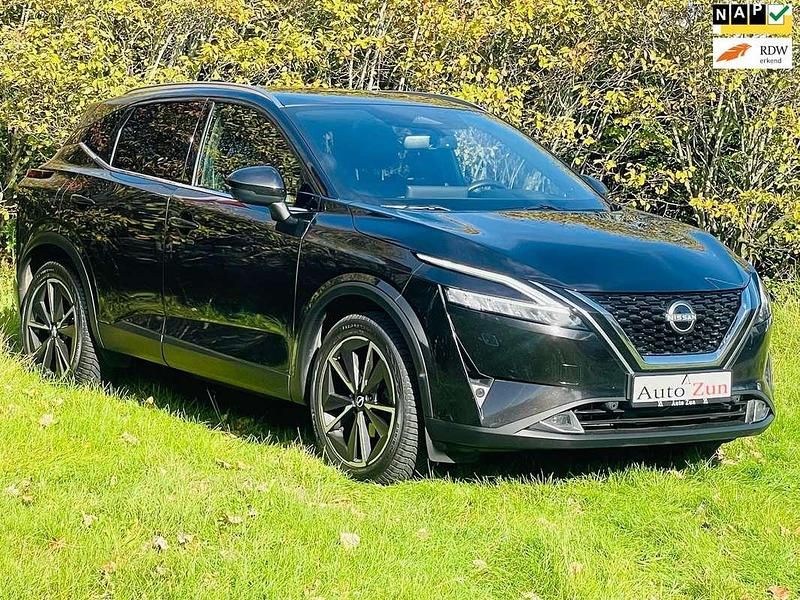 Zwart Gebruikt 2022 Nissan Qashqai Premium Edition SUV | € 24.031 (Eerlijke prijs) - Afbeelding 1/4
