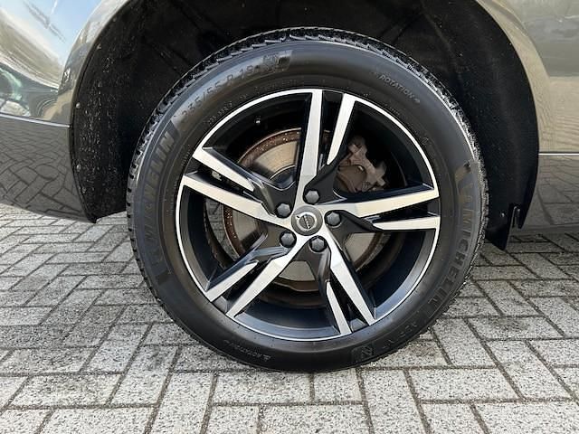 Occasion Volvo XC60 R-Design 251 PK (184 kW) 2019 Grijs SUV