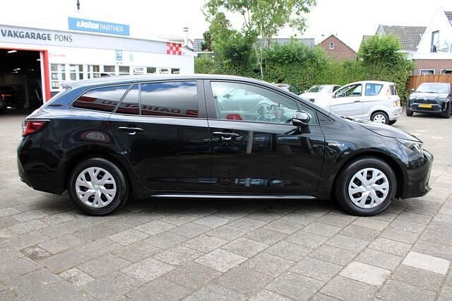 Occasion Toyota Corolla Comfort 98 PK (72 kW) 2021 Zwart Stationwagen