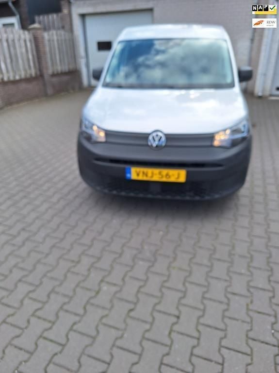 Grijs Occasion 2021 VW Caddy Comfortline MPV | € 14.750 (Super prijs) - Afbeelding 1/4