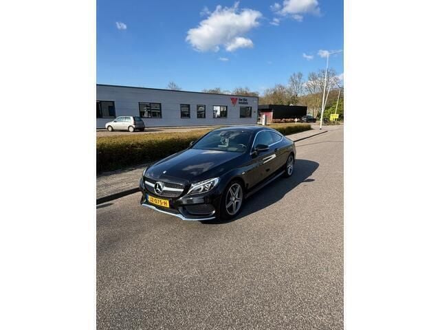 Zwart Gebruikt 2016 Mercedes C220 Edition 1 Coupé | € 22.999 (Iets duurder) - Afbeelding 1/4