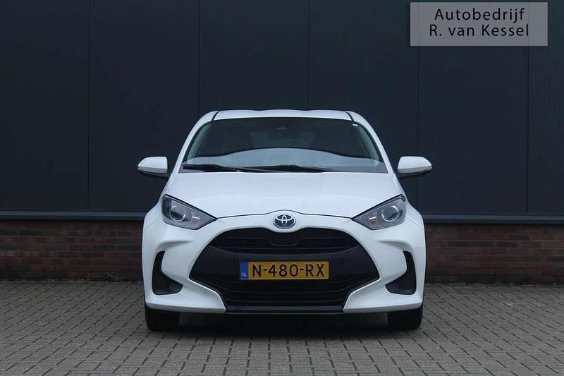 Occasion Toyota Yaris Hybrid Active 116 PK (85 kW) 2021 Wit Hatchback