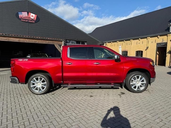 Occasion Chevrolet Silverado LTZ 420 PK (308 kW) 2024 Rood Van