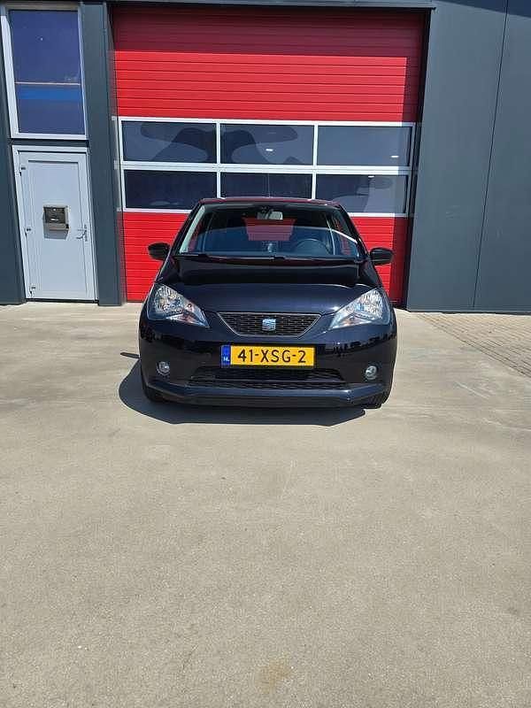 Zwart Gebruikt 2012 Seat Mii Sport Hatchback | € 5.249 (Eerlijke prijs) - Afbeelding 1/4