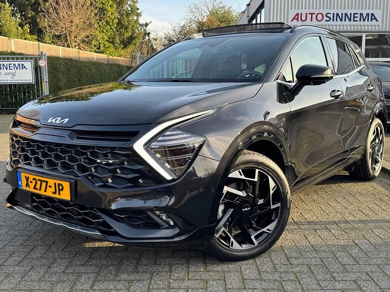 Zwart Occasion 2023 Kia Sportage GT SUV | € 37.495 (Iets duurder) - Afbeelding 1/4