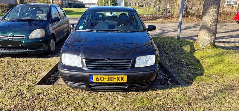 Occasion VW Bora Sportline 116 PK (85 kW) 2002 Sedan