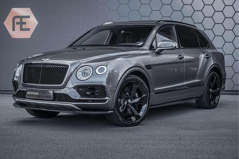 Grijs Gebruikt 2018 Bentley Bentayga Mulliner SUV | € 114.400 (Duur) - Afbeelding 1/4