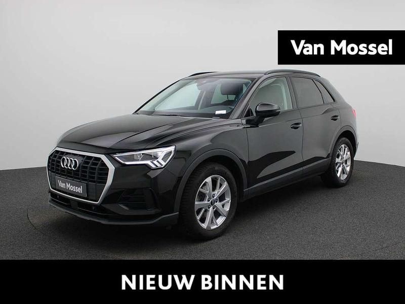 Occasion Audi Q3 Business 150 PK (110 kW) 2022 Zwart SUV