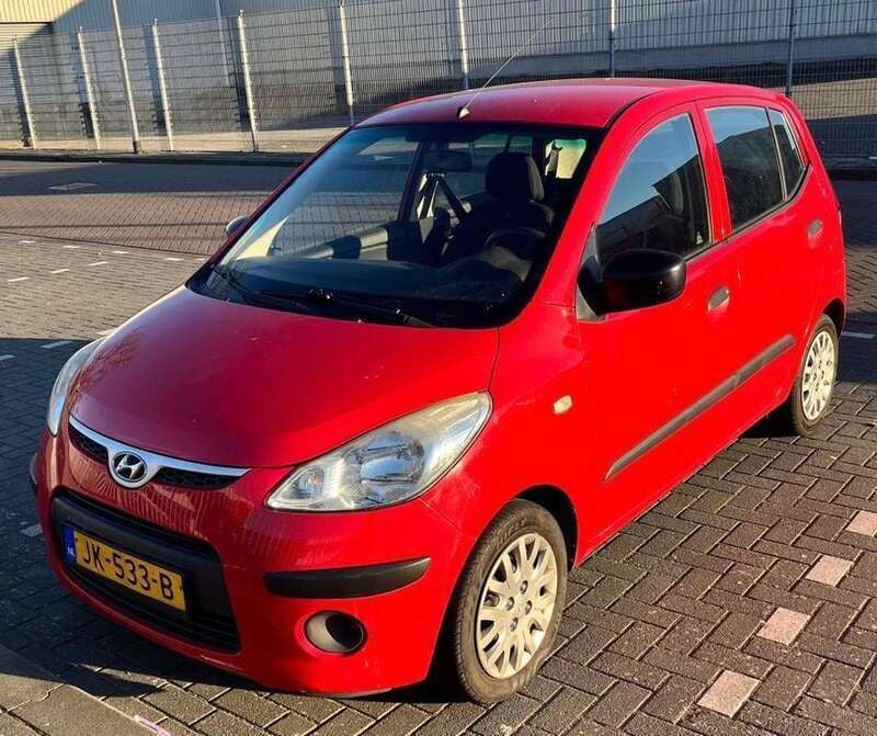 Rood Gebruikt 2009 Hyundai i10 Active Hatchback | € 1.850 (Goede deal) - Afbeelding 1/4
