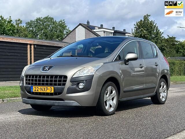 Grijs Gebruikt 2011 Peugeot 3008 MPV | € 6.950 (Eerlijke prijs) - Afbeelding 1/4