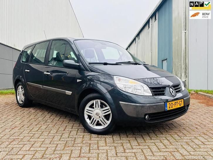 Gebruikt 2005 Renault Grand Scénic II Luxe MPV | € 1.750 (Eerlijke prijs) - Afbeelding 1/4