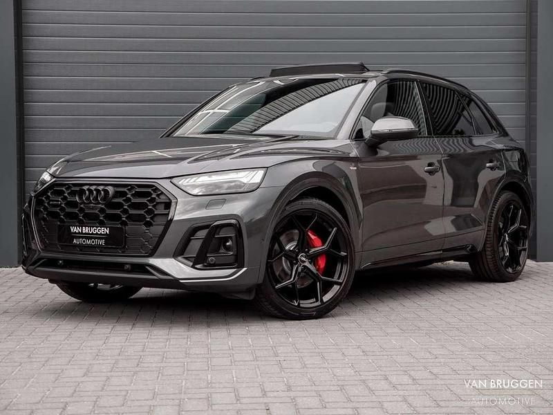 Grijs, metallic lak Gebruikt 2022 Audi Q5 S-Line SUV | € 59.990 (Duur) - Afbeelding 1/3
