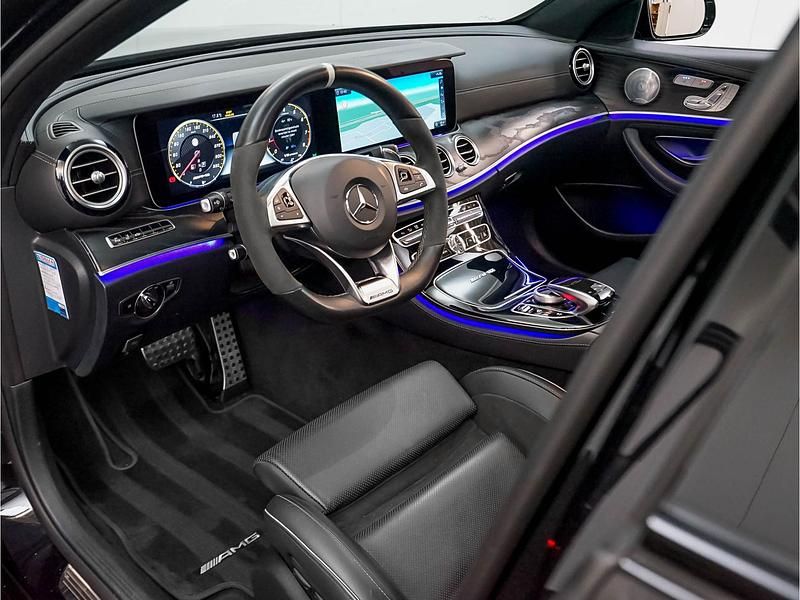 Occasion Mercedes S63 AMG Premium Plus 613 PK (450 kW) 2018 Zwart Stationwagen