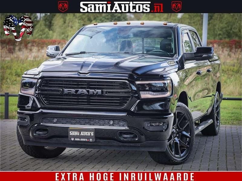 Zwart Gebruikt 2020 Dodge Ram Pickup | € 44.950 (Iets duurder) - Afbeelding 1/4