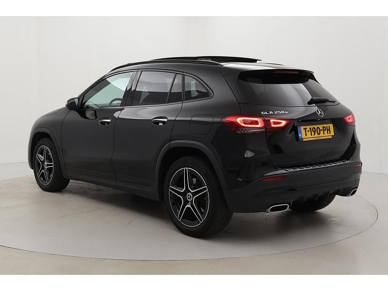 Occasion Mercedes GLA250 Business 218 PK (160 kW) 2023 Zwart SUV