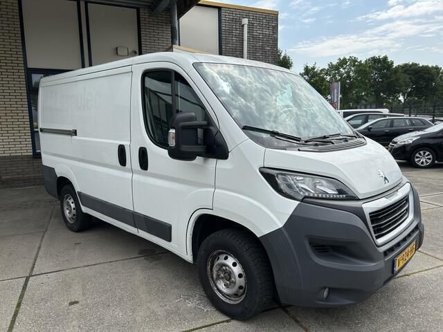Wit Gebruikt 2017 Peugeot Boxer Van | € 6.950 (Goede deal) - Afbeelding 1/4