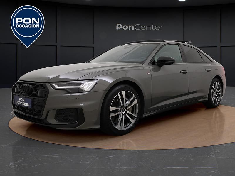Grijs Gebruikt 2024 Audi A6 S-Line Sedan | € 51.450 (Eerlijke prijs) - Afbeelding 1/3