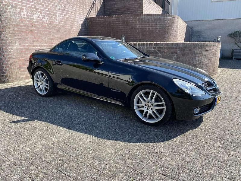 Zwart Gebruikt 2008 Mercedes SLK200 Cabriolet | € 8.000 (Eerlijke prijs) - Afbeelding 1/4