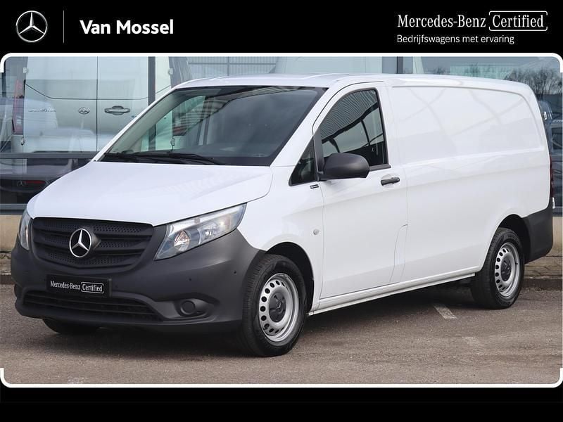Wit Gebruikt 2023 Mercedes Vito MPV | € 27.945 (Super prijs) - Afbeelding 1/4
