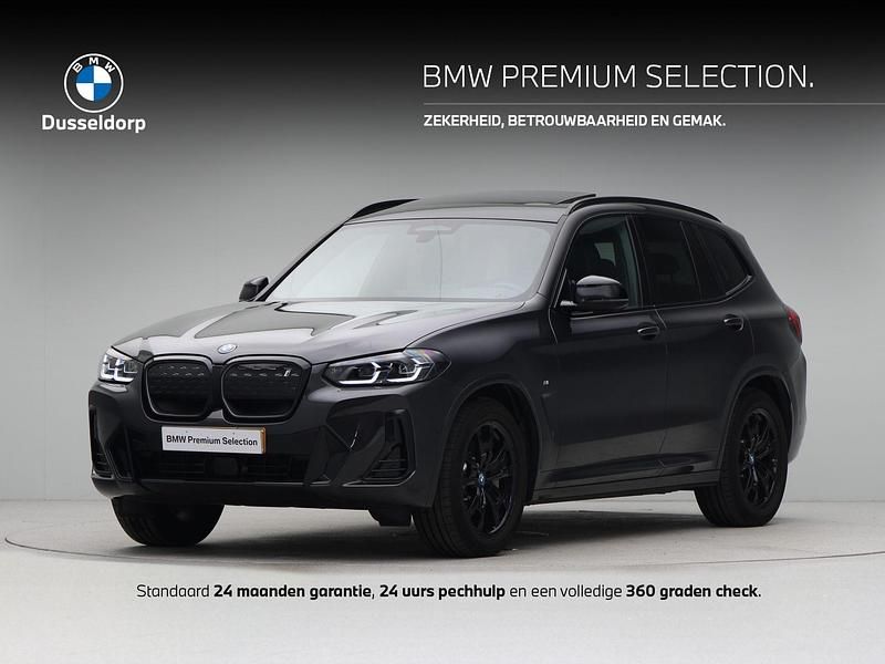 Grijs Occasion 2024 BMW iX3 Executive SUV | € 54.950 (Iets duurder) - Afbeelding 1/4