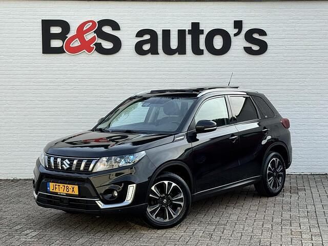 Zwart Gebruikt 2019 Suzuki Vitara SUV | € 19.300 (Iets duurder) - Afbeelding 1/4