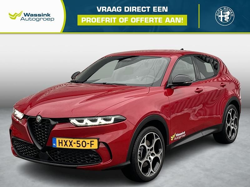 Rood Occasion 2025 Alfa Romeo Tonale Business SUV | € 37.940 (Goede deal) - Afbeelding 1/4