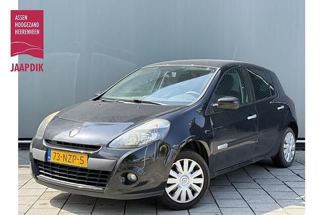 Zwart, metallic lak Gebruikt 2011 Renault Clio II Authentique Hatchback | € 3.444 (Eerlijke prijs) - Afbeelding 1/4