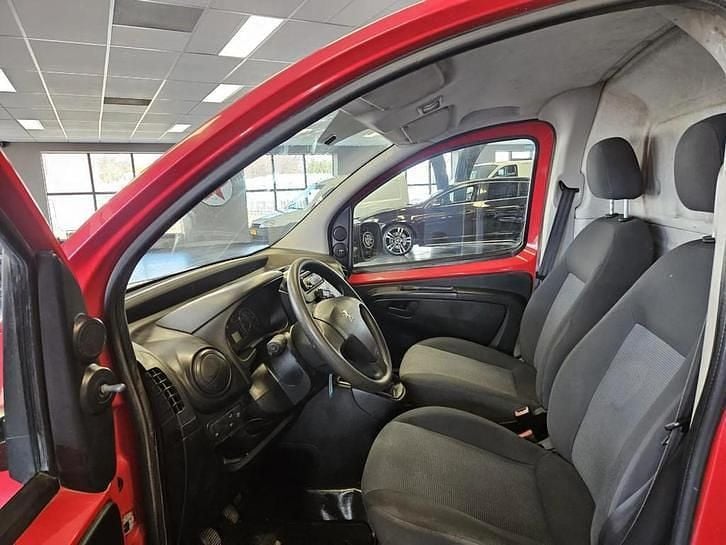 Occasion Peugeot Bipper 75 PK (55 kW) 2012 Rood MPV