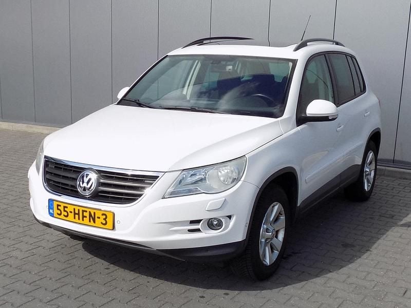 Wit Gebruikt 2008 VW Tiguan Sport SUV | € 3.200 (Super prijs) - Afbeelding 1/3