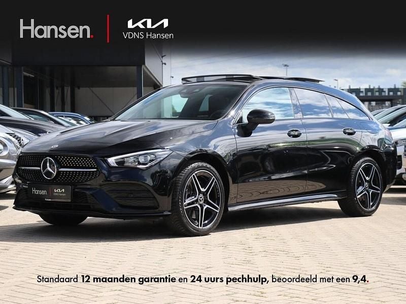 Zwart Gebruikt 2023 Mercedes CLA250 Shooting Brake AMG line Stationwagen | € 35.945 (Eerlijke prijs) - Afbeelding 1/4