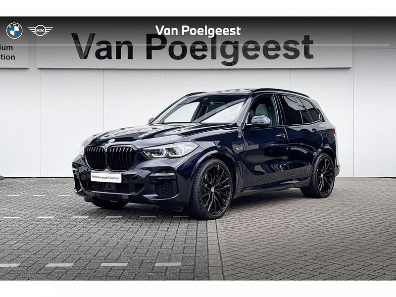 Carbonschwarz (416) Gebruikt 2022 BMW X5 Comfort Edition SUV | € 76.900 (Duur) - Afbeelding 1/4