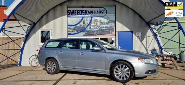 Grijs Gebruikt 2011 Volvo V70 Stationwagen | € 8.450 (Iets duurder) - Afbeelding 1/4