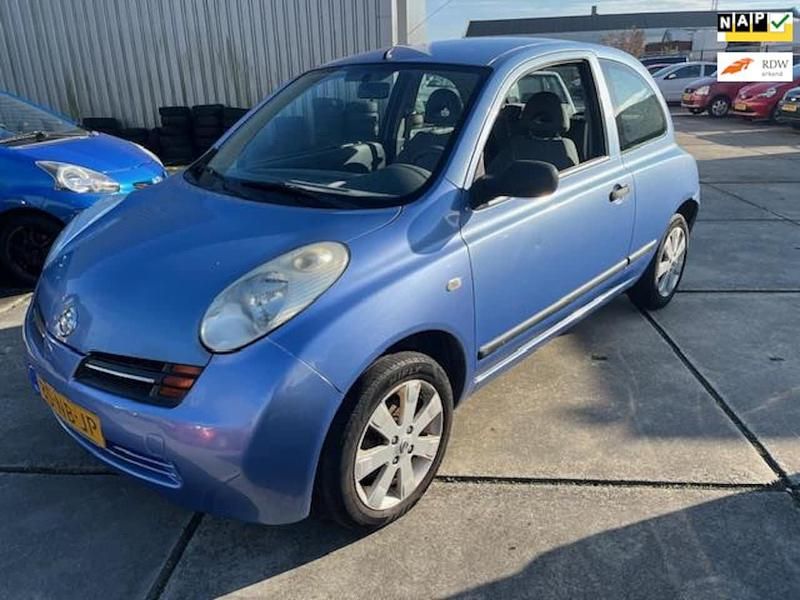 Blauw (metallic) Gebruikt 2003 Nissan Micra Visia Hatchback | € 1.250 (Eerlijke prijs) - Afbeelding 1/4