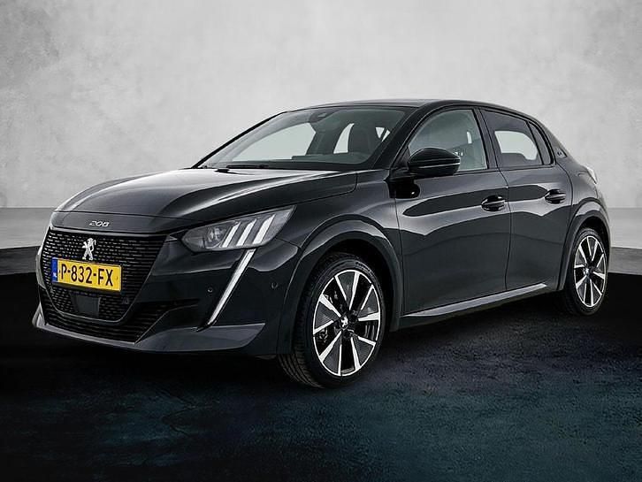 Zwart Gebruikt 2022 Peugeot e-208 GT Hatchback | € 19.820 (Duur) - Afbeelding 1/4