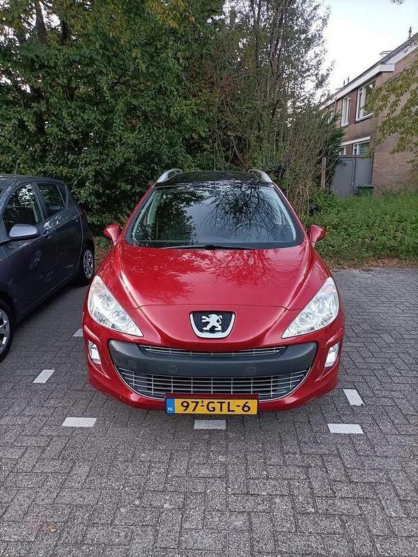 Occasion 2008 Peugeot 308 Stationwagen | € 2.500 (Eerlijke prijs) - Afbeelding 1/4